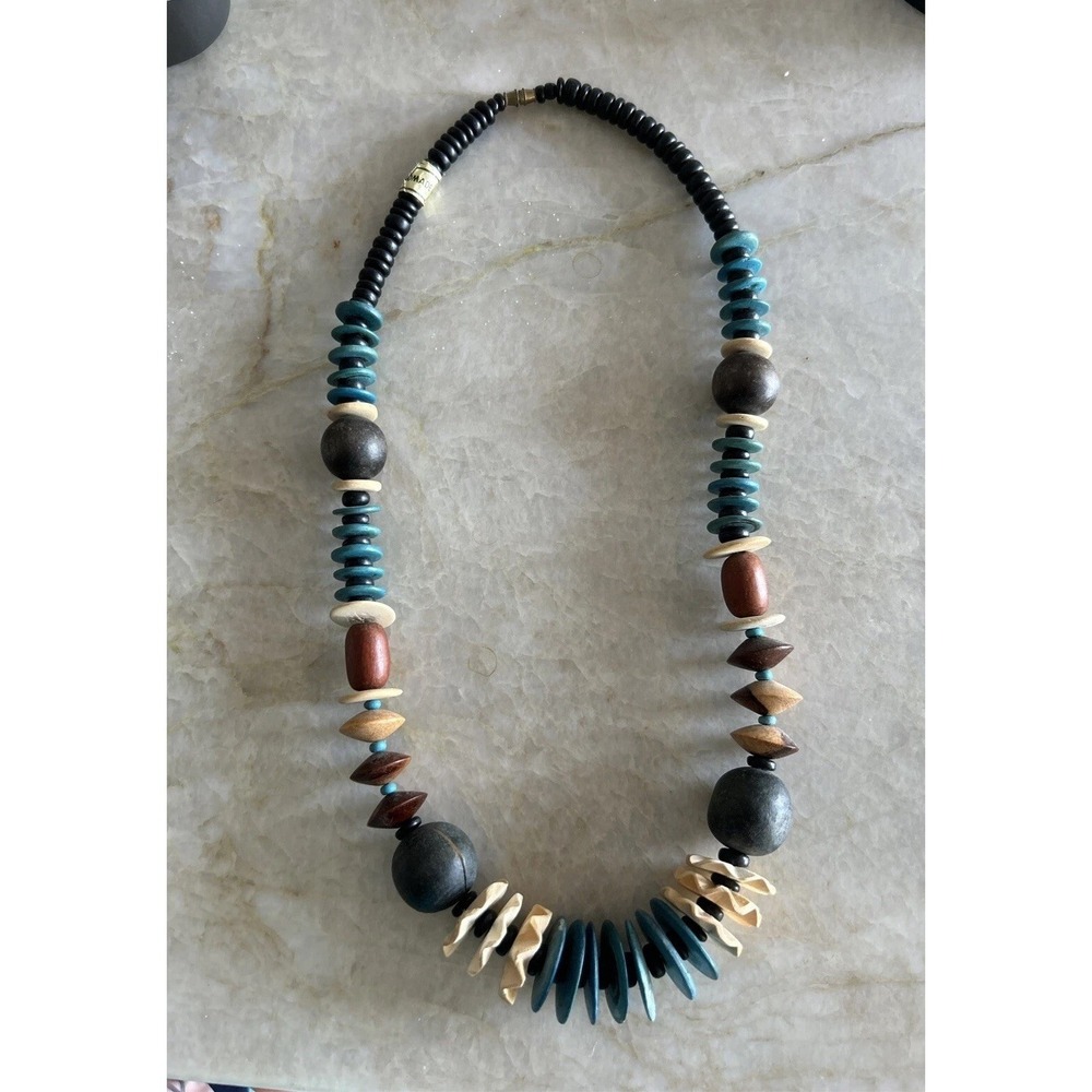 Vtg Chunky Necklaces One Mixed Metal 3 Strand And A Wood Piece Made Philippines - Picture 4 of 16